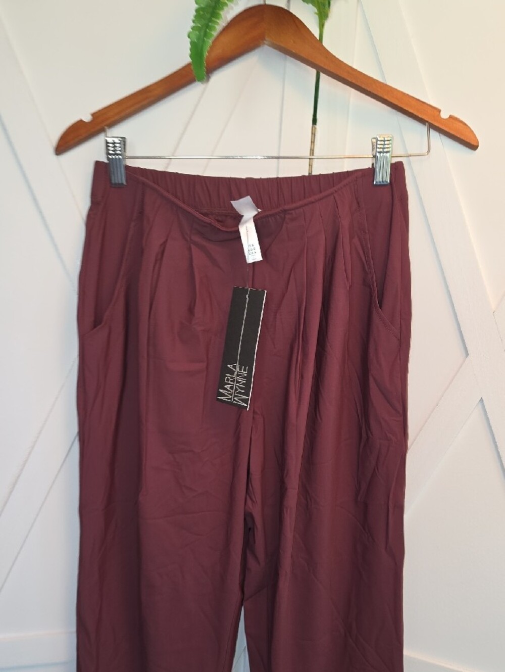 New Designer Relaxed Fit Trousers Pants in Burgundy